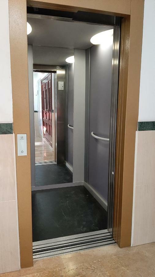 Loft Centrico En Ronda Cercano Al Tajo Y Plaza De Toros Con Wifi Y Parking Opcional Exteriör bild